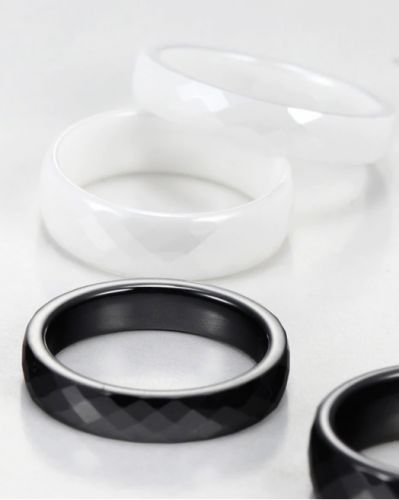 Купить Черное кольцо из керамики Everiot RCM-0003, граненое, парное