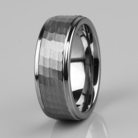 Мужское кольцо из карбида вольфрама Lonti R-TG-1162 c рельефной поверхностью